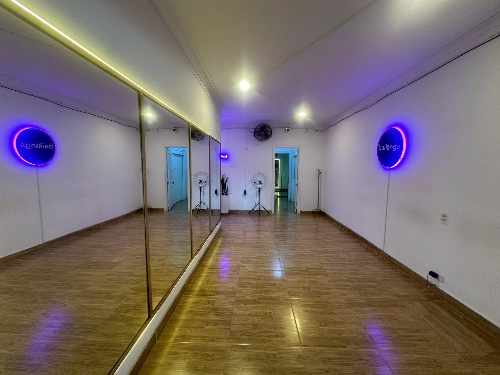 Bailonga Dance Studio